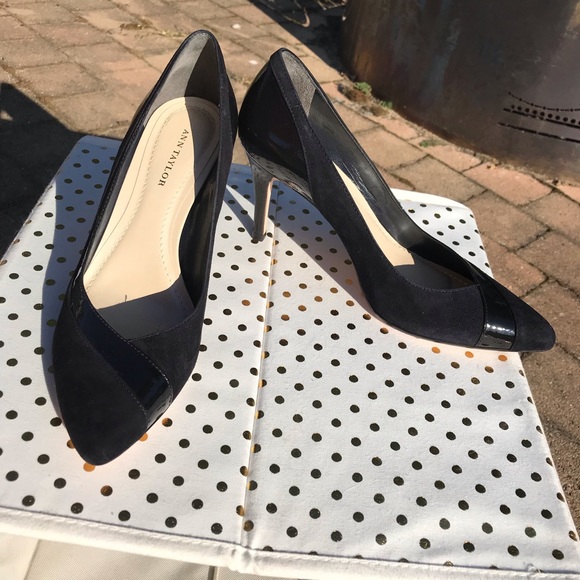Ann Taylor Shoes - Ann Taylor Pumps (6.5)